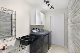 443 NW Sunflower Pl, Jensen Beach, FL 34957 - Photo 18