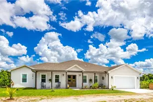 13559 22nd Ln, Okeechobee, FL 34974 - Photo 2