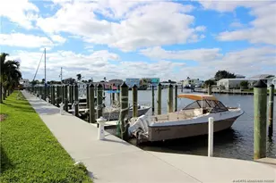 10701 S Ocean Dr, Jensen Beach, FL 34957 - Photo 14