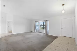 950 SW Jaslo Ave, Port Saint Lucie, FL 34953 - Photo 4