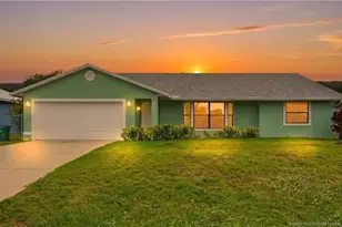 950 SW Jaslo Ave, Port Saint Lucie, FL 34953 - Photo 1