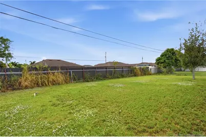 950 SW Jaslo Avenue, Port Saint Lucie, FL 34953 - Photo 38