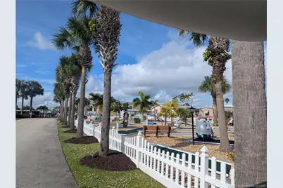 438 Nettles Boulevard, Jensen Beach, FL 34957 - Photo 20