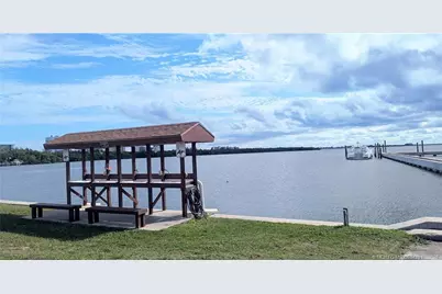 438 Nettles Boulevard, Jensen Beach, FL 34957 - Photo 22