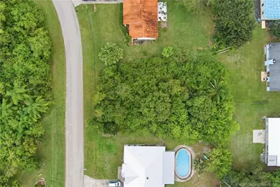 2762 SE Worrell Avenue, Port Saint Lucie, FL 34952 - Photo 2