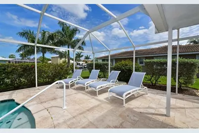 513 Gunwale Lane, Longboat Key, FL 34228 - Photo 18