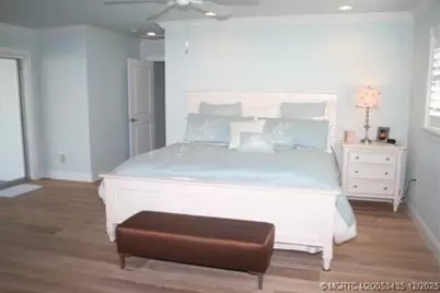 513 Gunwale Lane, Longboat Key, FL 34228 - Photo 22