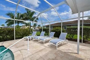 513 Gunwale Ln, Longboat Key, FL 34228 - Photo 20
