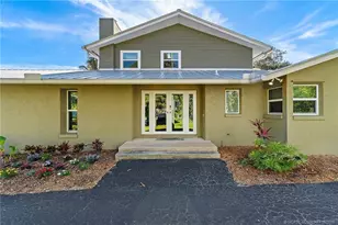 2315 S Indian River Dr, Fort Pierce, FL 34950 - Photo 6