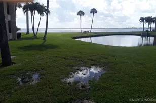 3392 NE Causeway Blvd, Jensen Beach, FL 34957 - Photo 2