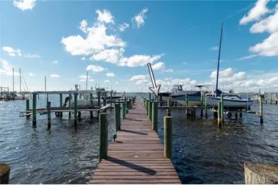 415 NW North River Drive #302, Stuart, FL 34994 - Photo 8