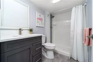 6105 SE Windsong Ln, Stuart, FL 34997 - Photo 8