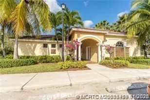 49 SE Sedona Cir, Stuart, FL 34994 - Photo 2