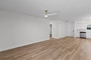 8379 SE Camellia Dr, Hobe Sound, FL 33455 - Photo 14