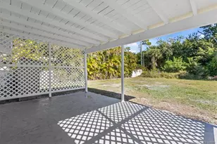 8379 SE Camellia Dr, Hobe Sound, FL 33455 - Photo 28