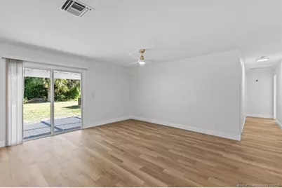 8379 SE Camellia Drive, Hobe Sound, FL 33455 - Photo 12