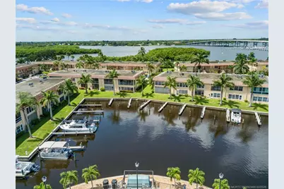 2600 S Kanner Highway #V12, Stuart, FL 34994 - Photo 20