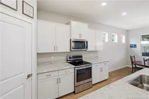 4575 NW King Ct, Jensen Beach, FL 34957 - Photo 8