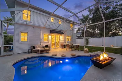 516 SW Camden Avenue, Stuart, FL 34994 - Photo 1