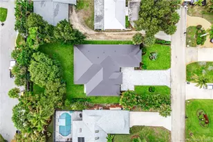 513 SW South Carolina Dr, Stuart, FL 34994 - Photo 36