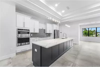 513 SW South Carolina Drive, Stuart, FL 34994 - Photo 12