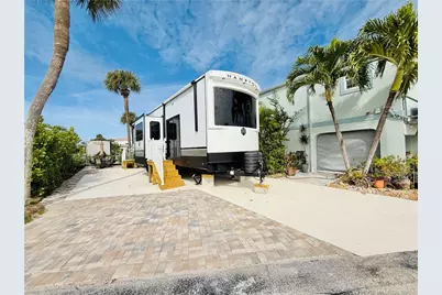 10725 S Ocean Drive #393, Jensen Beach, FL 34957 - Photo 2