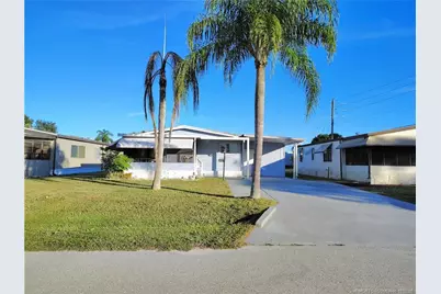 2581 SW Pontiac Place, Stuart, FL 34997 - Photo 2