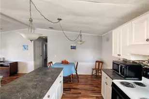 2581 SW Pontiac Pl, Stuart, FL 34997 - Photo 16