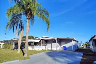 2581 SW Pontiac Pl, Stuart, FL 34997 - Photo 1