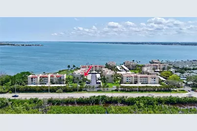 3482 NE Causeway Boulevard #2-101, Jensen Beach, FL 34957 - Photo 2