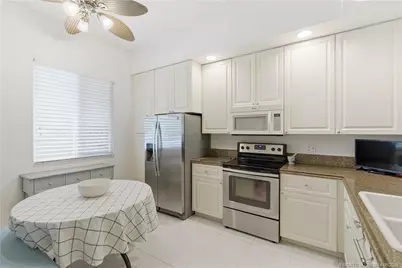 1 Harbour Isle Drive E #104, Fort Pierce, FL 34949 - Photo 16