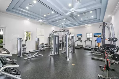 133 SE Via Lago Cervaro, Port Saint Lucie, FL 34952 - Photo 4