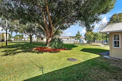 2481 SE Calusa Avenue, Port Saint Lucie, FL 34952 - Photo 20