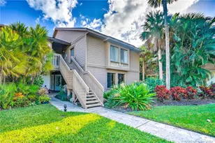 233 NE Edgewater Dr, Stuart, FL 34996 - Photo 2