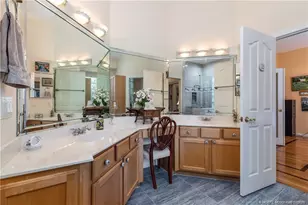 4520 NW Indian Oak Ct, Jensen Beach, FL 34957 - Photo 16