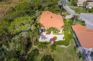 4520 NW Indian Oak Ct, Jensen Beach, FL 34957 - Photo 2