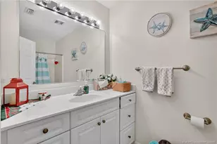 2084 SE Wild Meadow Cir, Port Saint Lucie, FL 34952 - Photo 18