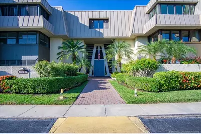 1800 SE Saint Lucie Boulevard #10-305, Stuart, FL 34996 - Photo 6