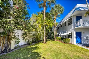 2929 SE Ocean Blvd, Stuart, FL 34996 - Photo 20