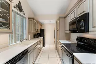 13216 SE Point O Woods Ct, Hobe Sound, FL 33455 - Photo 10