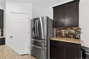 1825 SW Davis St, Port Saint Lucie, FL 34953 - Photo 18