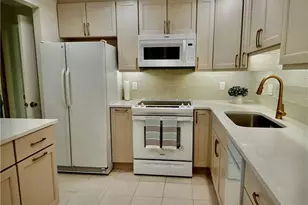 1800 SE Saint Lucie Blvd, Stuart, FL 34996 - Photo 6