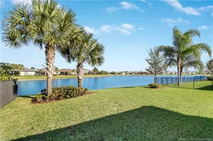 715 S E Boboli Way, Port Saint Lucie, FL 34984 - Photo 38