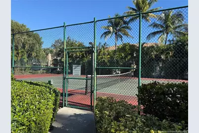 6458 Emerald Dunes Drive #302, West Palm Beach, FL 33411 - Photo 24