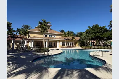 6458 Emerald Dunes Drive #302, West Palm Beach, FL 33411 - Photo 20