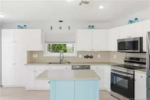 255 Nettles Blvd, Jensen Beach, FL 34957 - Photo 10