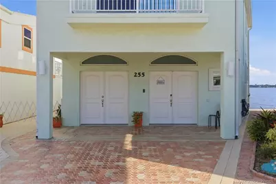 255 Nettles Boulevard, Jensen Beach, FL 34957 - Photo 4