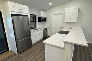 981 SW Bay State Rd, Port Saint Lucie, FL 34953 - Photo 8