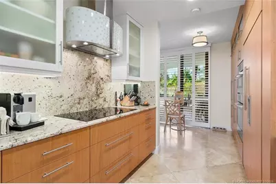 2001 SE Sailfish Point Boulevard #105, Stuart, FL 34996 - Photo 18