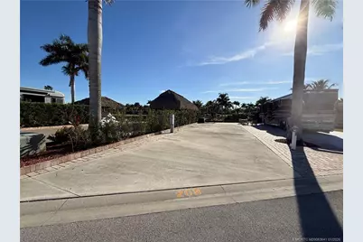 208 NW Hazard Way, Port Saint Lucie, FL 34986 - Photo 14